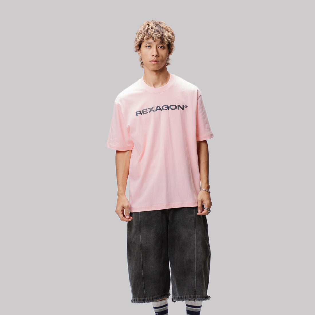 SIGNATURE TEE - RAINBOW REFLECTIVE