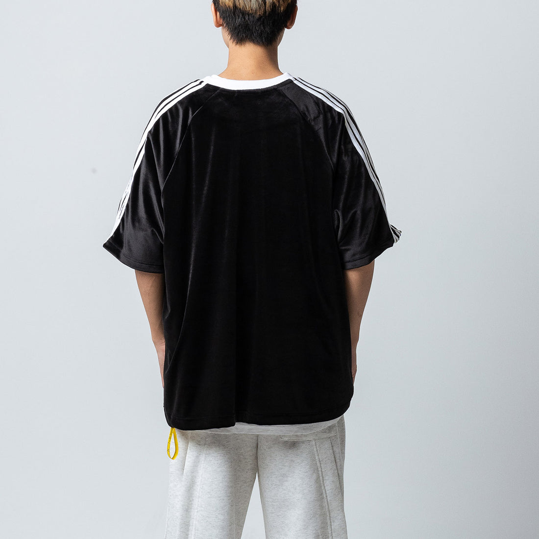 Rexagon Velvet Oversized Tee - Black - REXAGON