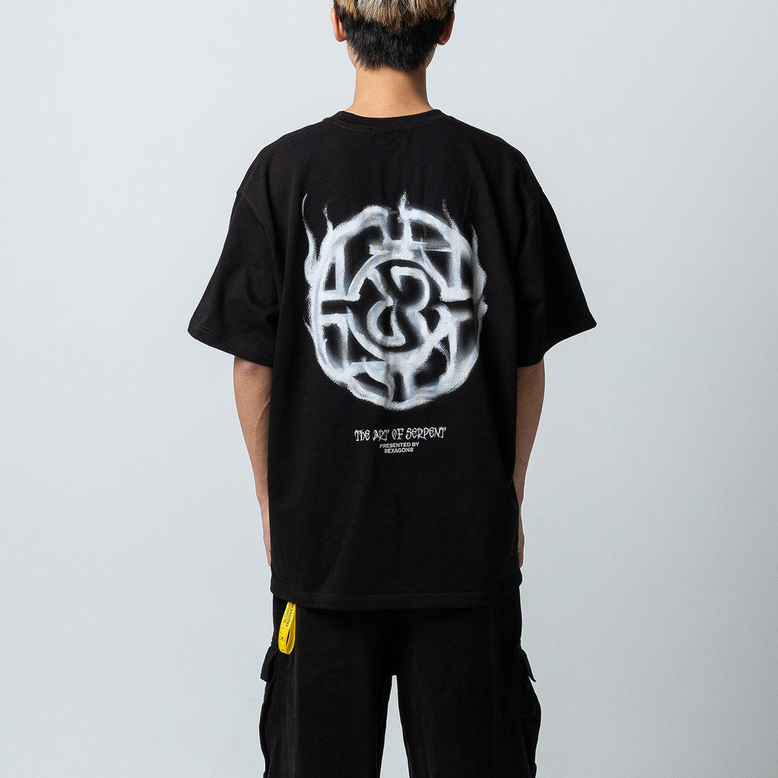 REXAGON SERPENT INSIGNIA TEE - Oversized - Black - REXAGON