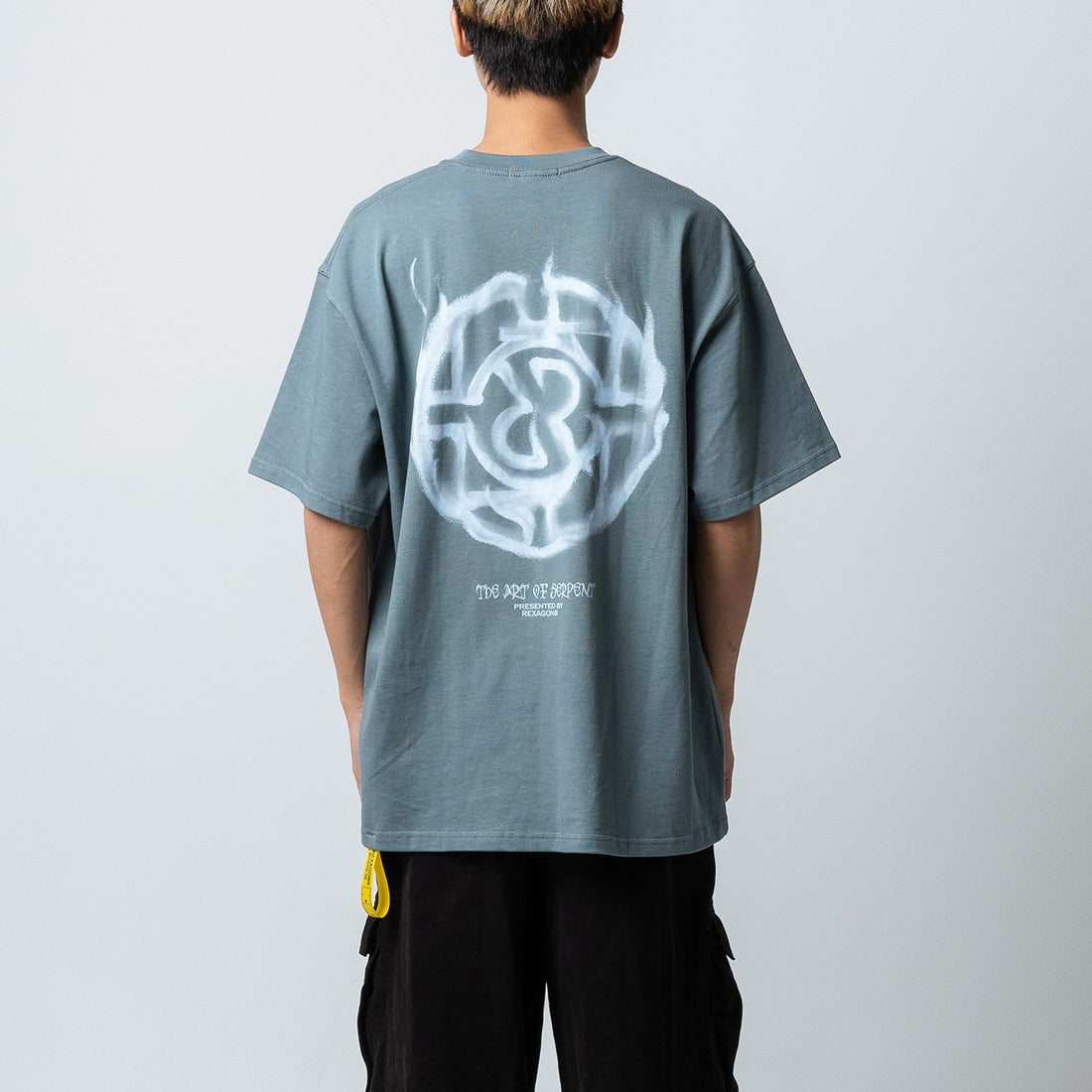 REXAGON SERPENT INSIGNIA TEE - Oversized - Greyish Blue - REXAGON